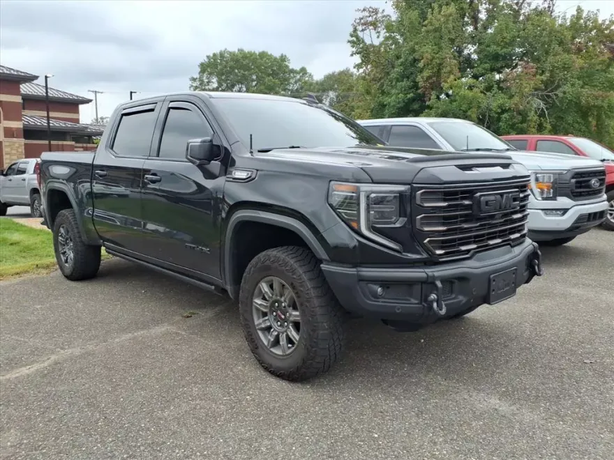 2024 Gmc Sierra 1500 AT4X photo 1