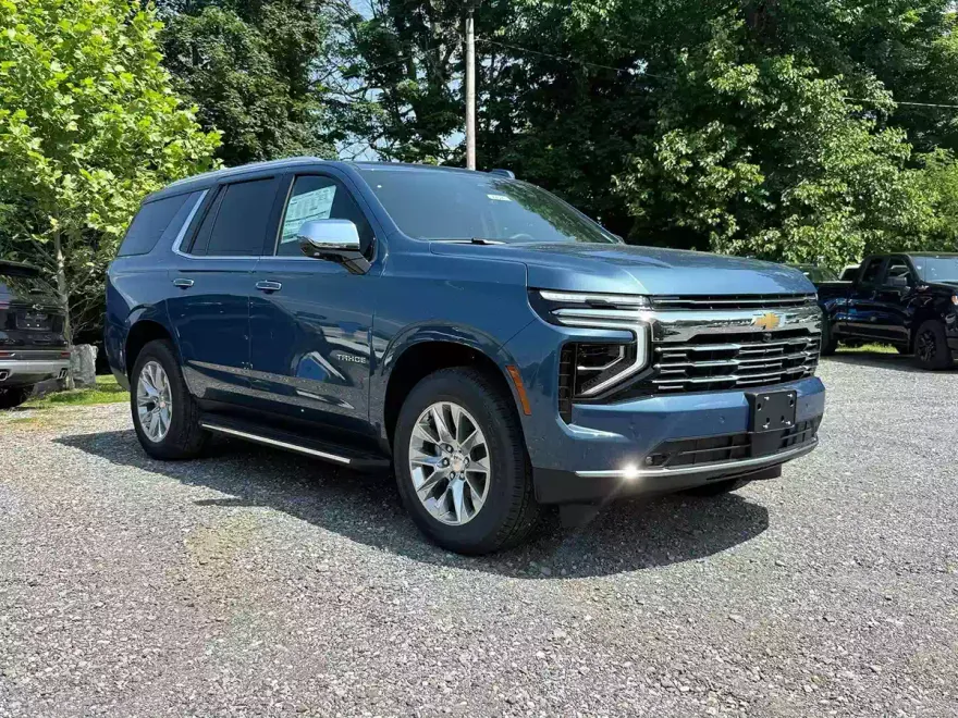 2025 Chevrolet Tahoe Premier photo 1