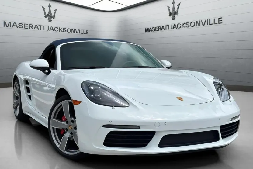 2024 Porsche Boxster S photo 1