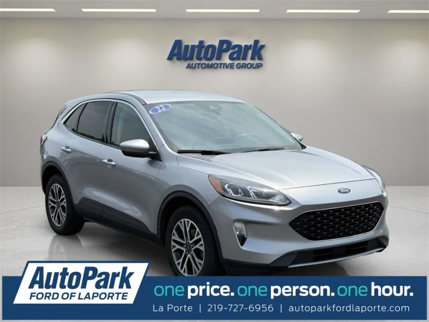 2022 Ford Escape SEL photo 1