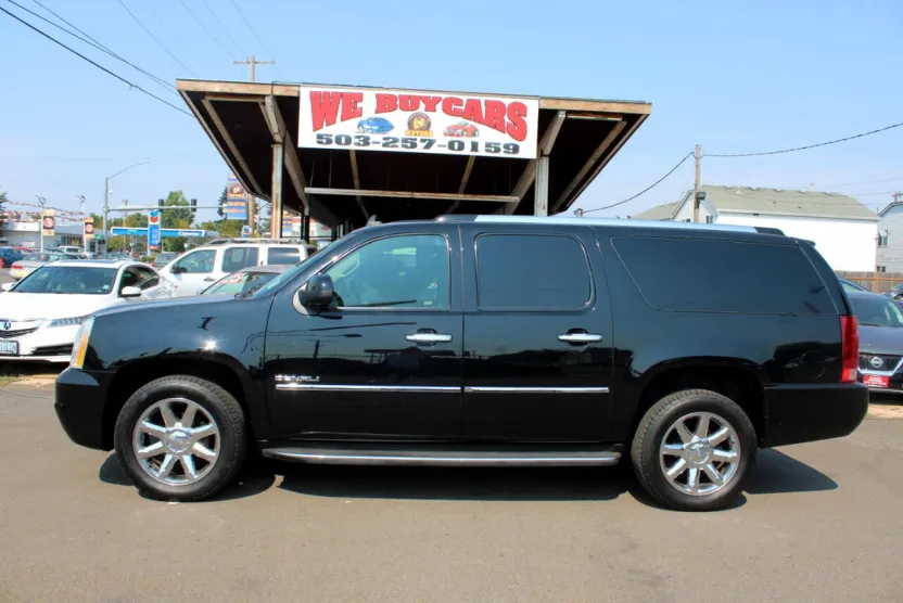 2014 Gmc Yukon XL 1500 Denali photo 1