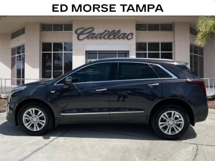 2025 Cadillac XT5 Luxury photo 1