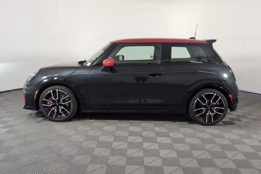 2026 Mini Cooper Hardtop John Cooper Works photo 1