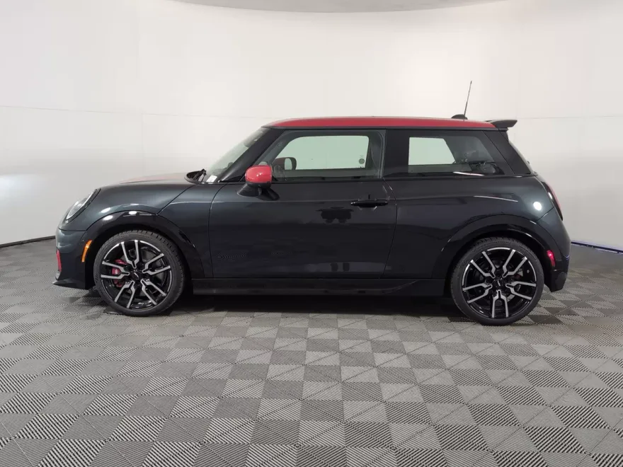 2026 Mini Cooper Hardtop John Cooper Works photo 1