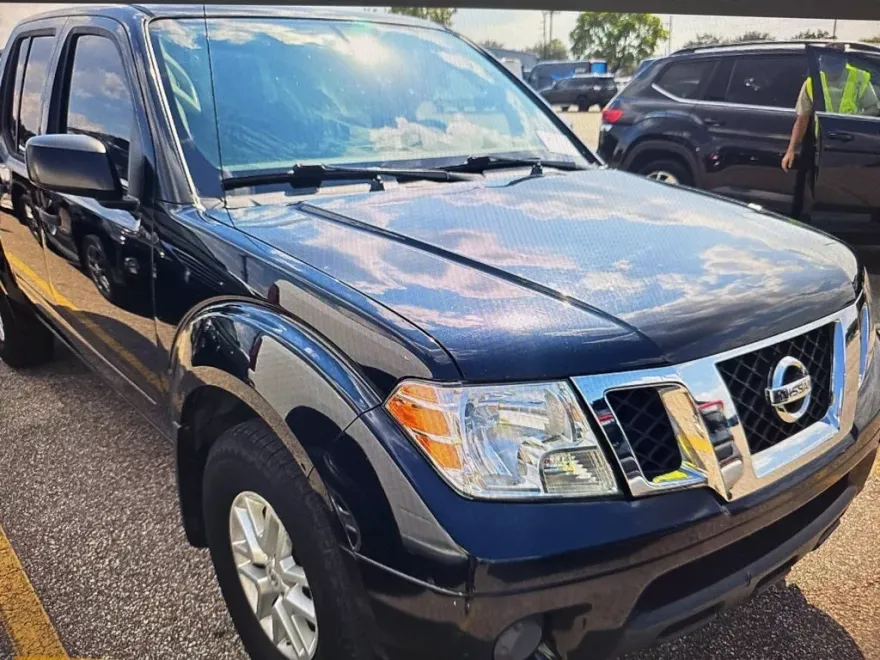 2019 Nissan Frontier SV photo 1