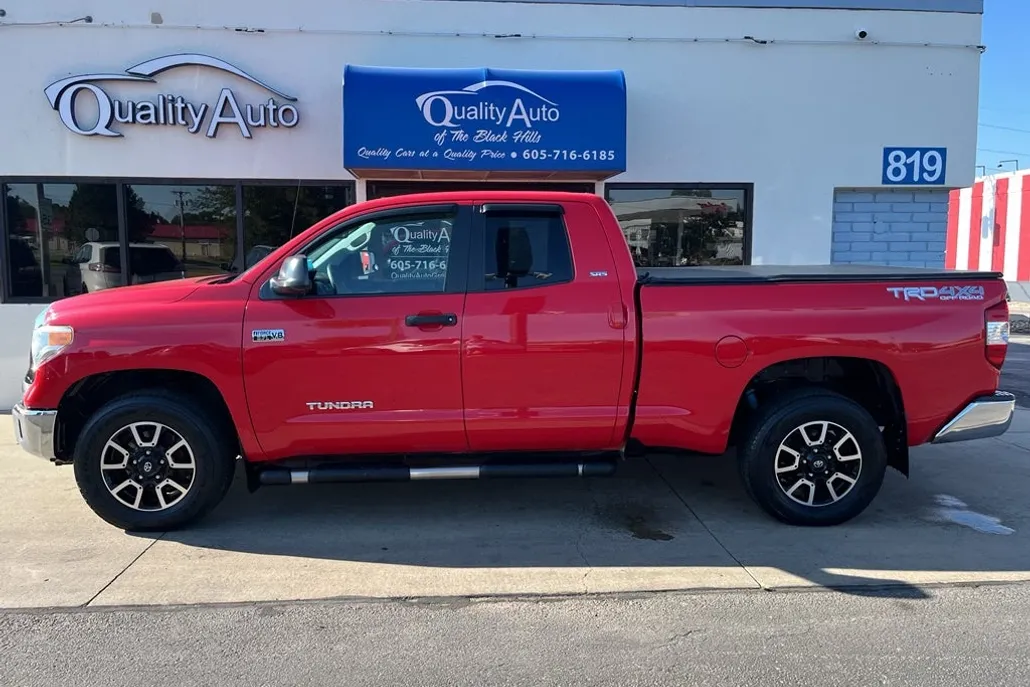 2016 Toyota Tundra TRD Pro photo 1