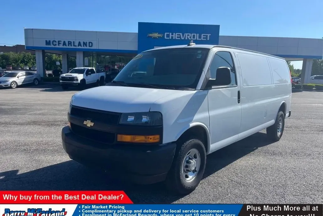 2023 Chevrolet Express Cargo Van photo 1