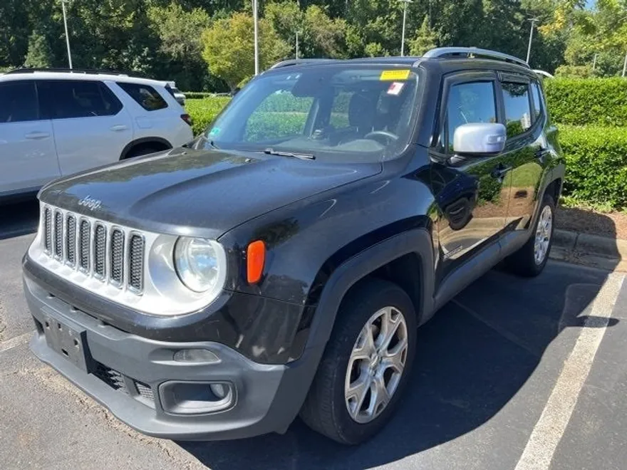 2017 Jeep Renegade Limited photo 1
