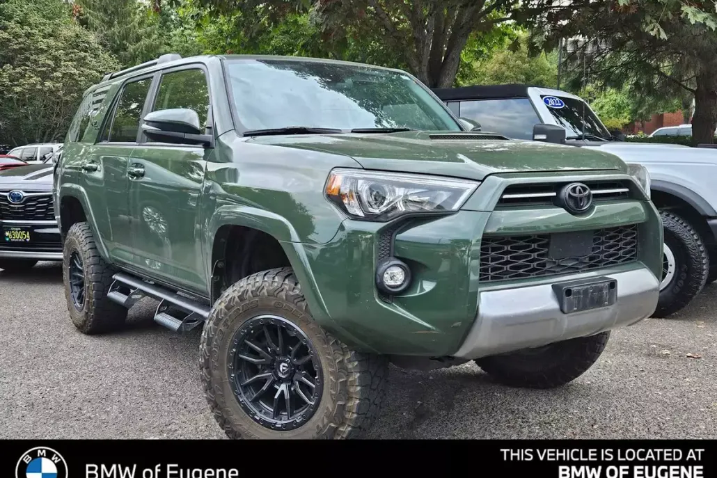 2022 Toyota 4Runner TRD Premium photo 1