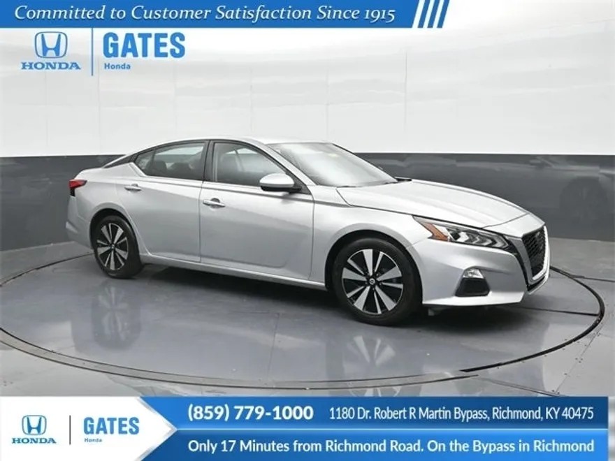 2022 Nissan Altima 2.5 SV photo 1