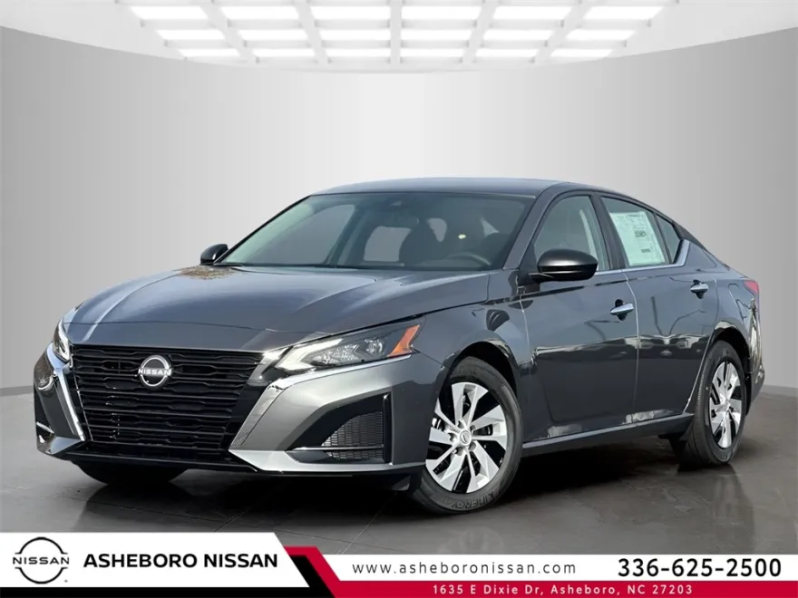 2025 Nissan Altima S photo 1