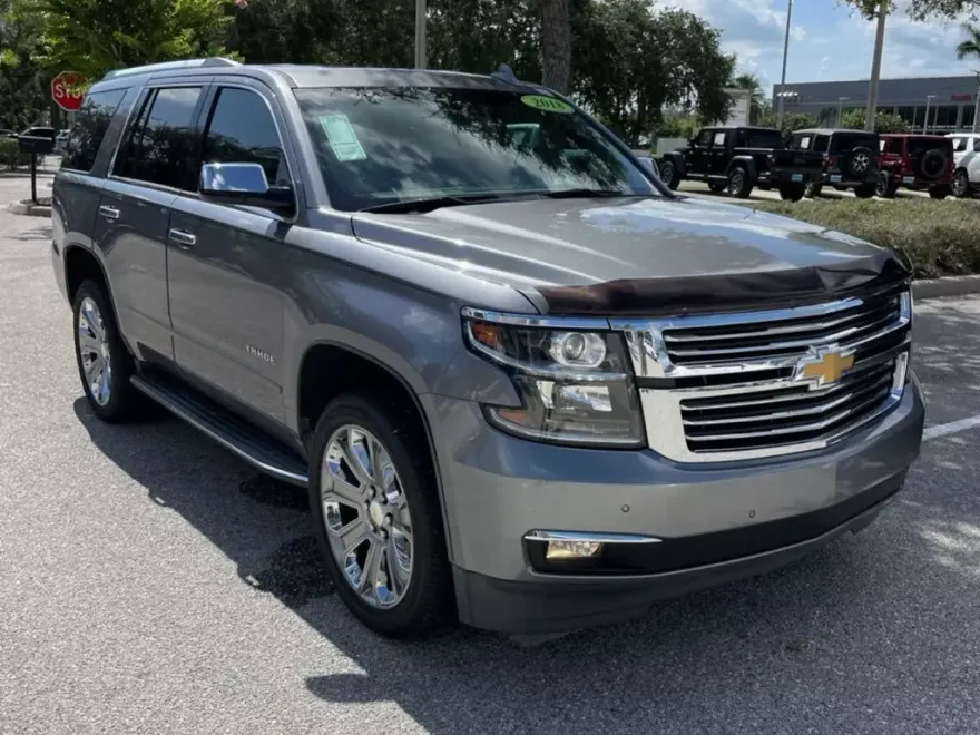 2018 Chevrolet Tahoe Premier photo 1