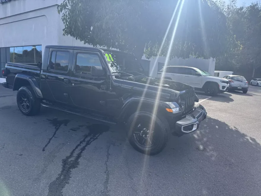 2021 Jeep Gladiator Sport S photo 1