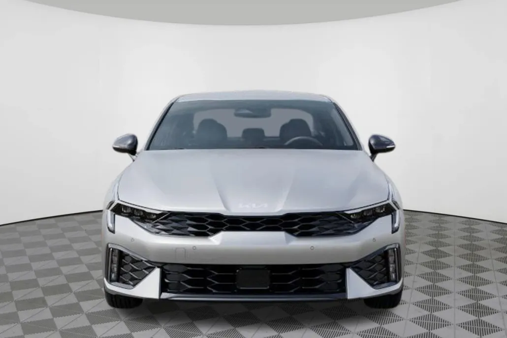 2026 Kia K5 GT-Line photo 1