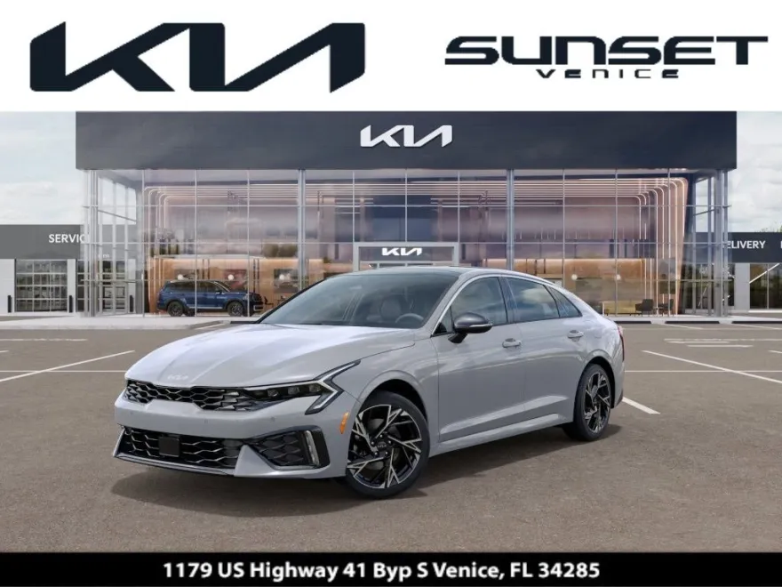 2025 Kia K5 GT-Line photo 1