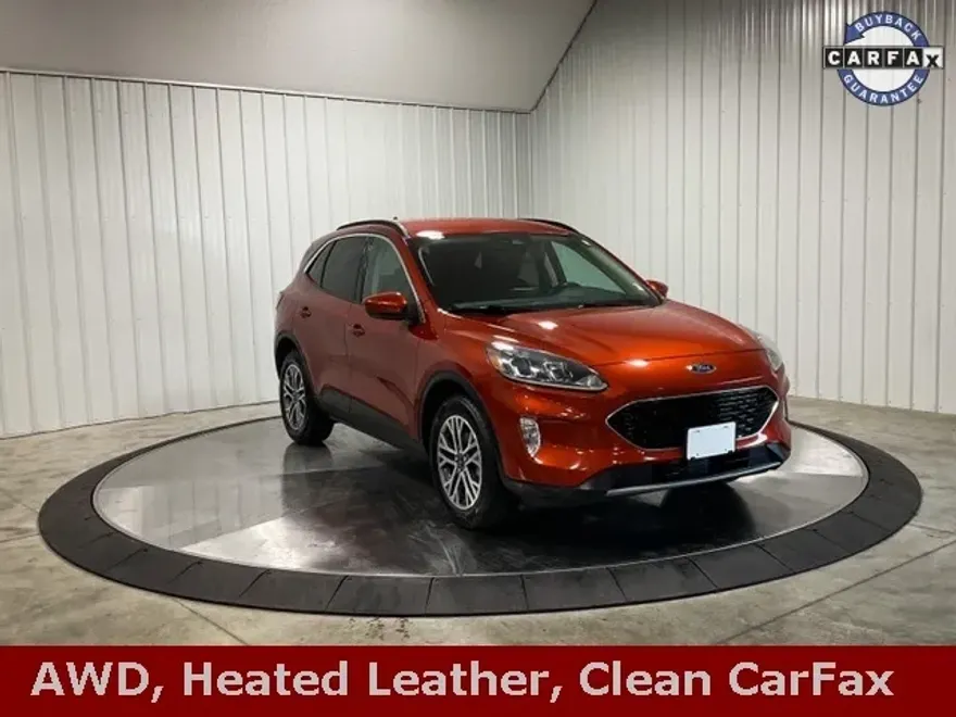 2020 Ford Escape SEL photo 1