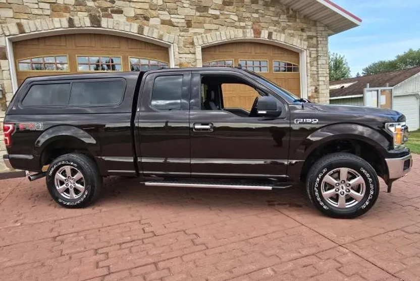 2018 Ford F-150 XLT photo 1
