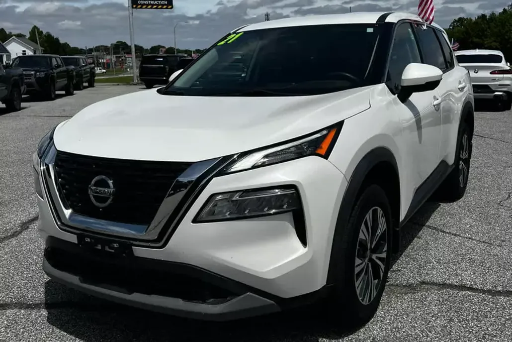 2021 Nissan Rogue SV AWD photo 1