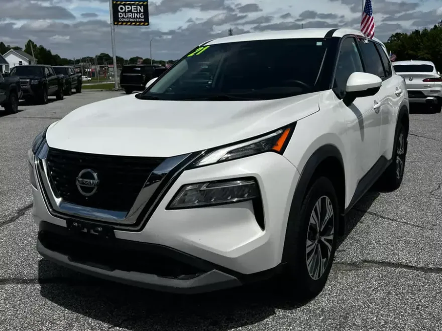 2021 Nissan Rogue SV AWD photo 1