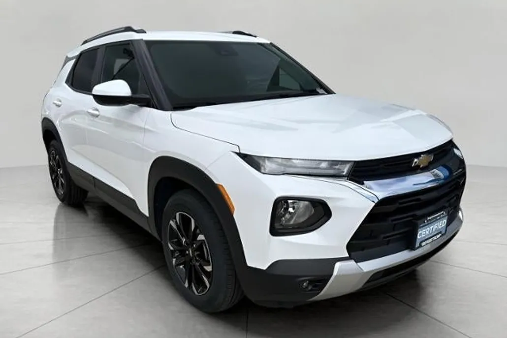 2023 Chevrolet Trailblazer LT photo 1