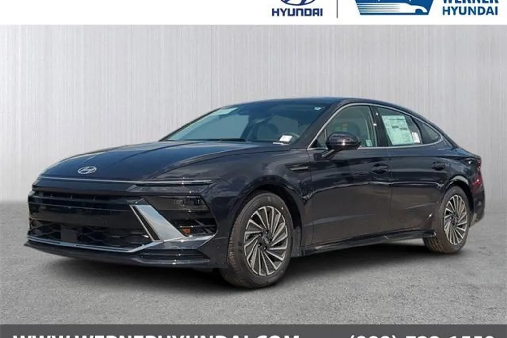 2025 Hyundai Sonata Hybrid SEL photo 1