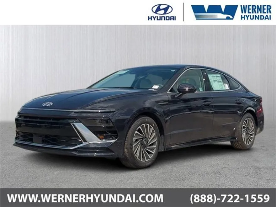 2025 Hyundai Sonata Hybrid SEL photo 1