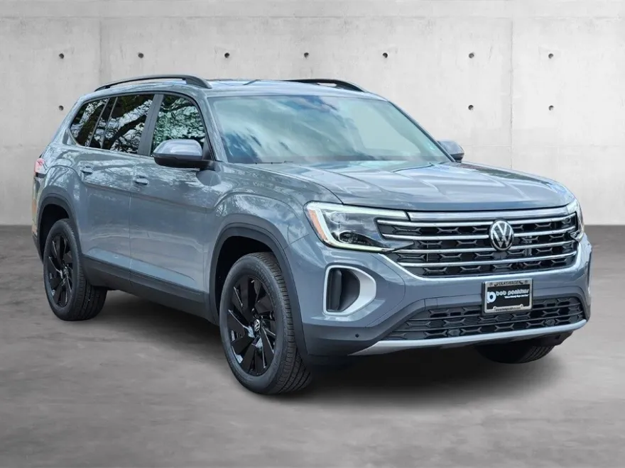 2025 Volkswagen Atlas SE Technology photo 1