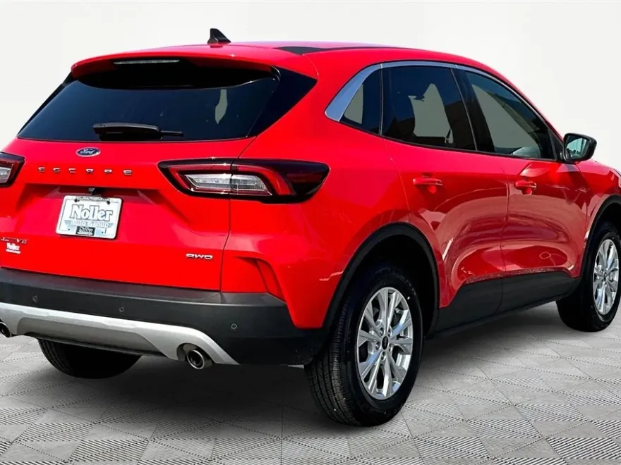 2024 Ford Escape Active photo 1