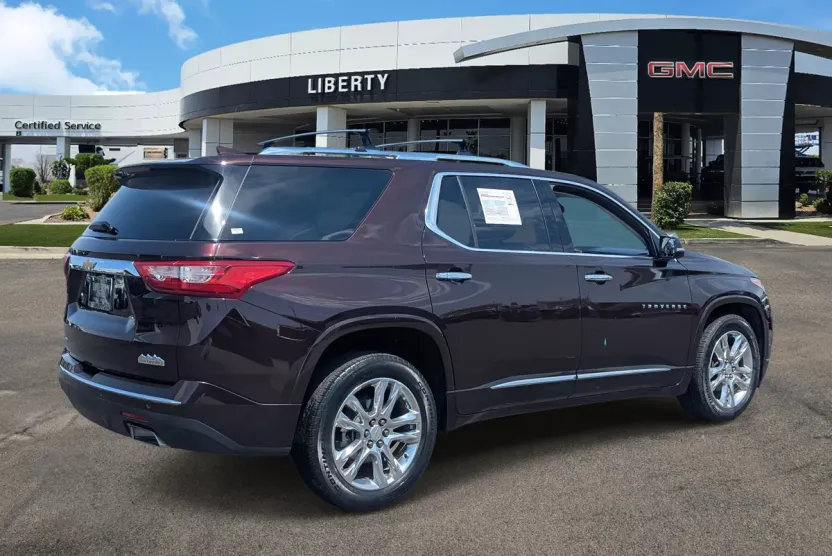 2020 Chevrolet Traverse High Country photo 1