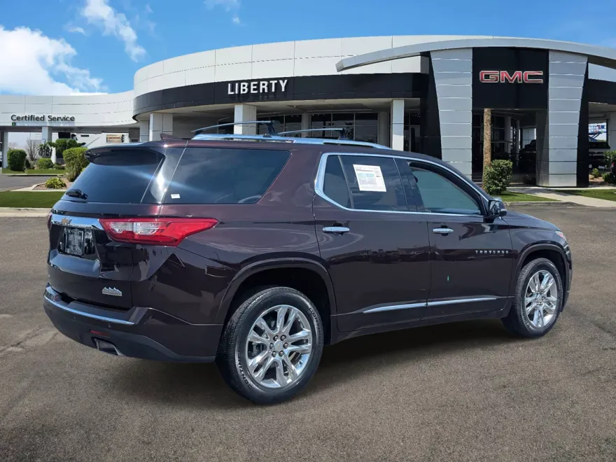 2020 Chevrolet Traverse High Country photo 1