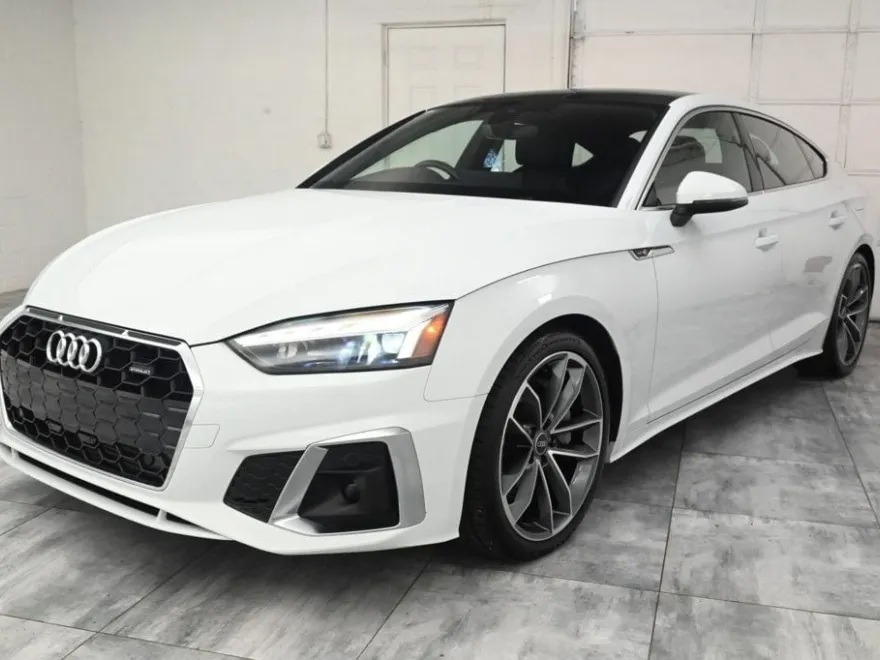2024 Audi A5 45 S line Premium photo 1
