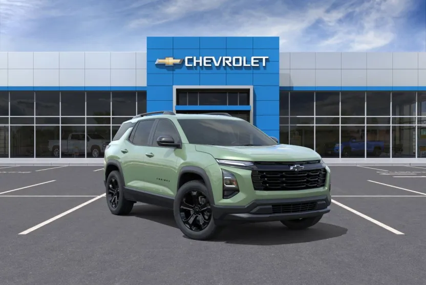 2026 Chevrolet Equinox LT photo 1