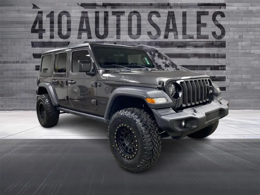 2020 Jeep Wrangler Unlimited Willys photo 1