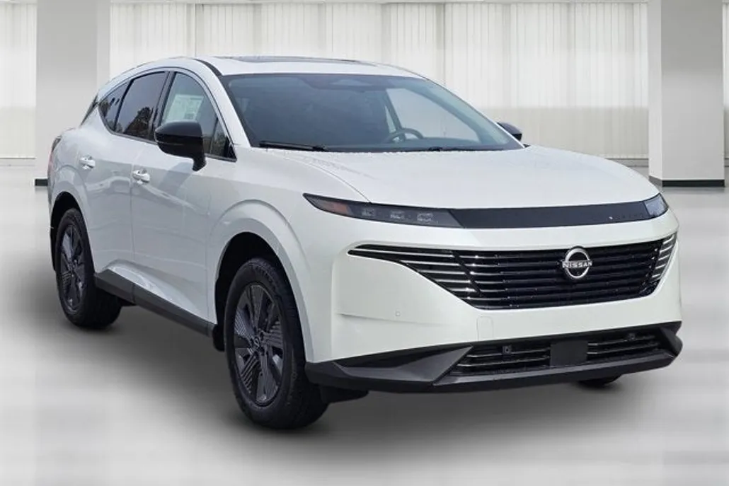 2025 Nissan Murano SL photo 1