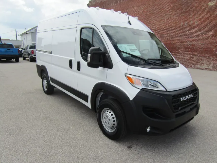 2025 Ram ProMaster 2500 photo 1