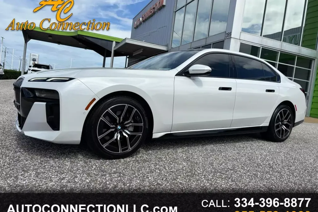 2023 Bmw 740i photo 1