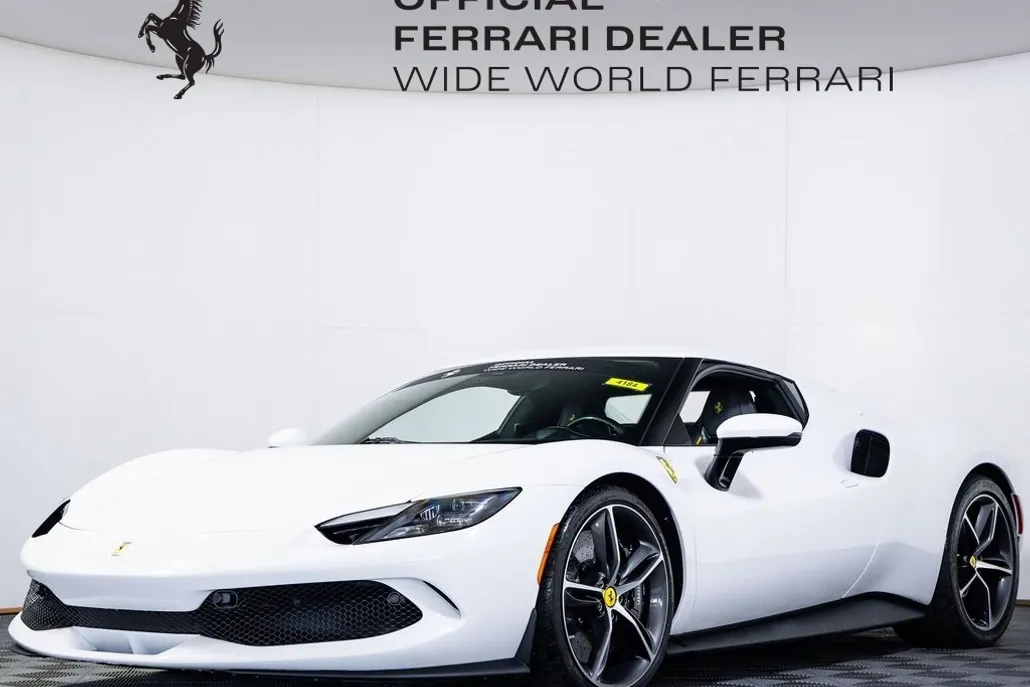 2025 Ferrari 296 GTB photo 1