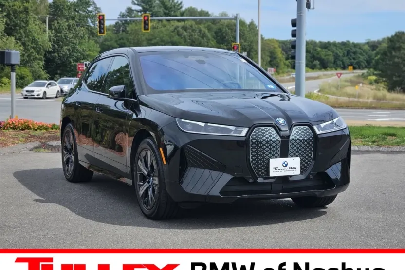 2025 Bmw iX photo 1