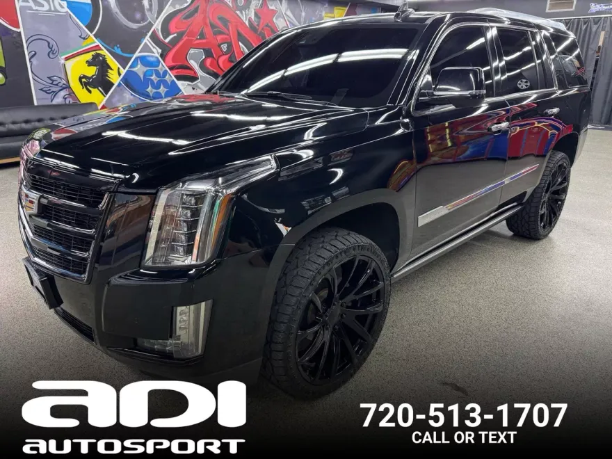 2016 Cadillac Escalade Premium photo 1