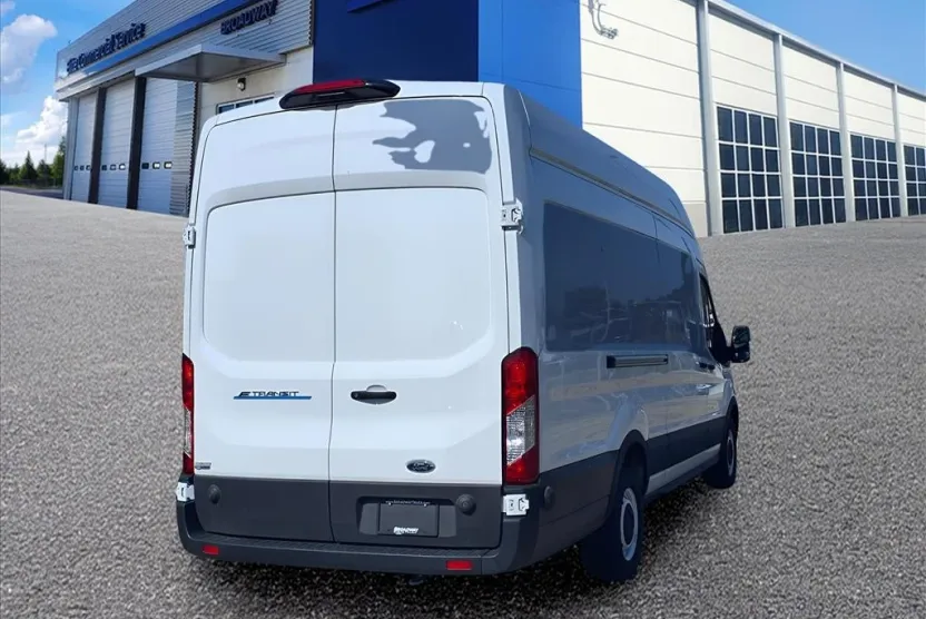 2023 Ford Transit photo 1