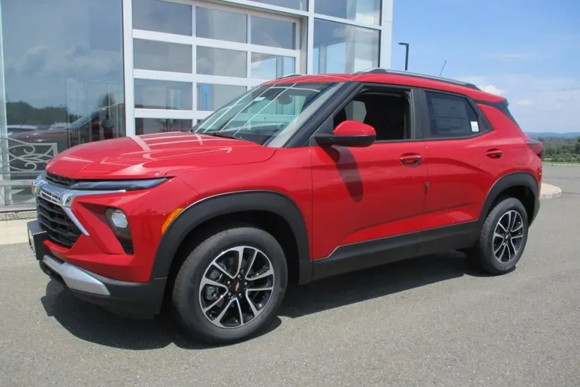 2026 Chevrolet Trailblazer LT photo 1