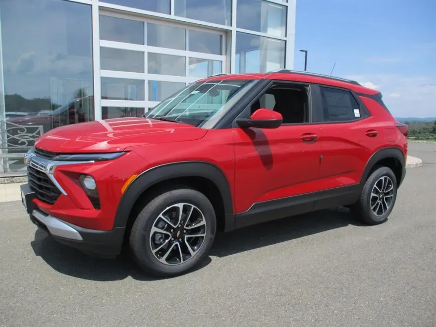 2026 Chevrolet Trailblazer LT photo 1