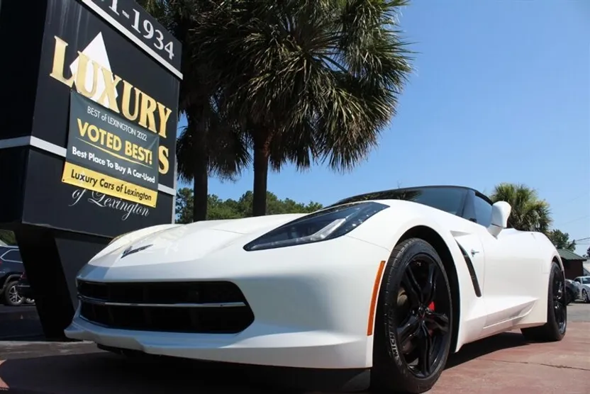 2016 Chevrolet Corvette Stingray photo 1