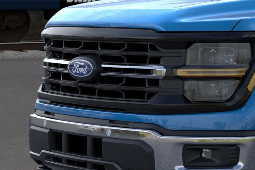 2025 Ford F-150 XLT FX4 photo 1