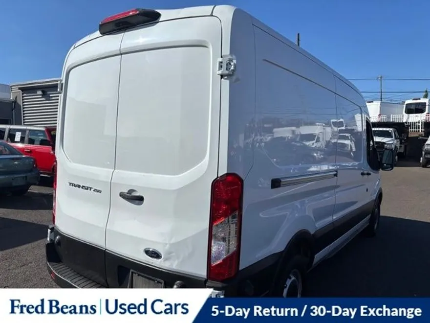 2019 Ford Transit photo 1
