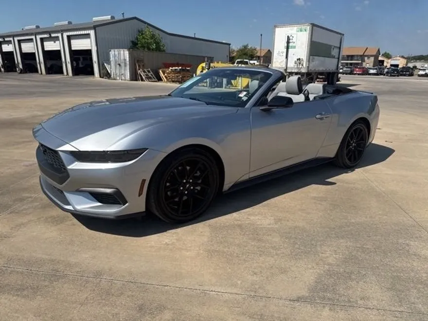 2024 Ford Mustang EcoBoost photo 1