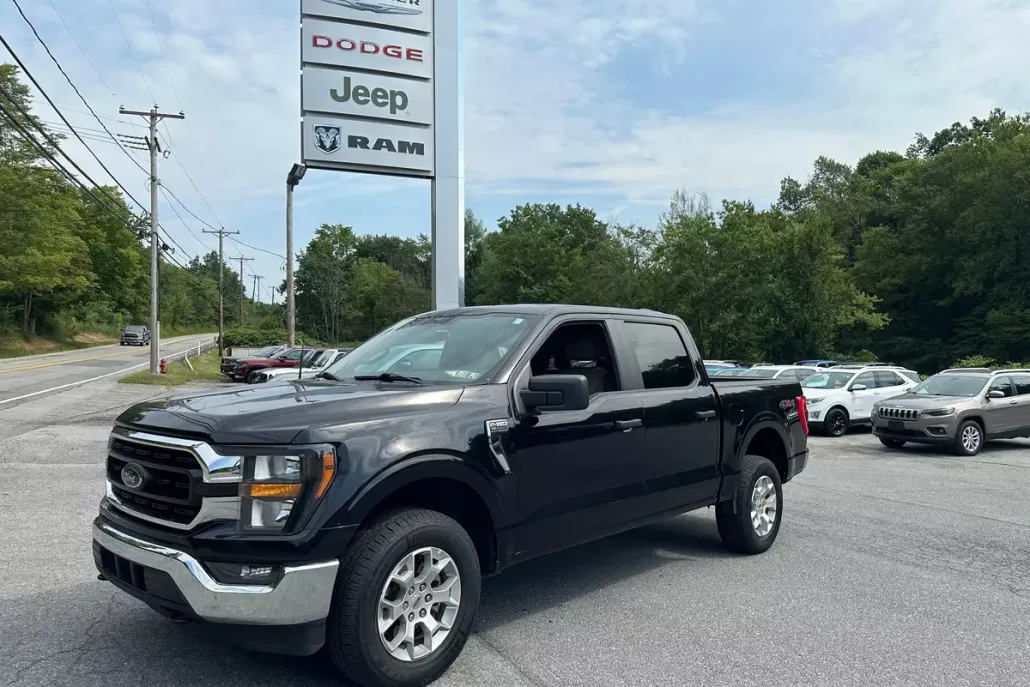2023 Ford F-150 XLT photo 1