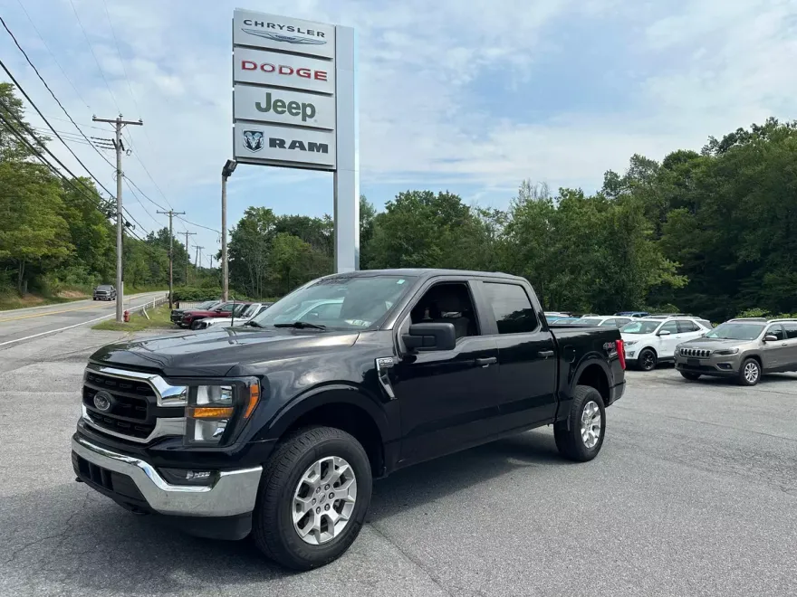 2023 Ford F-150 XLT photo 1