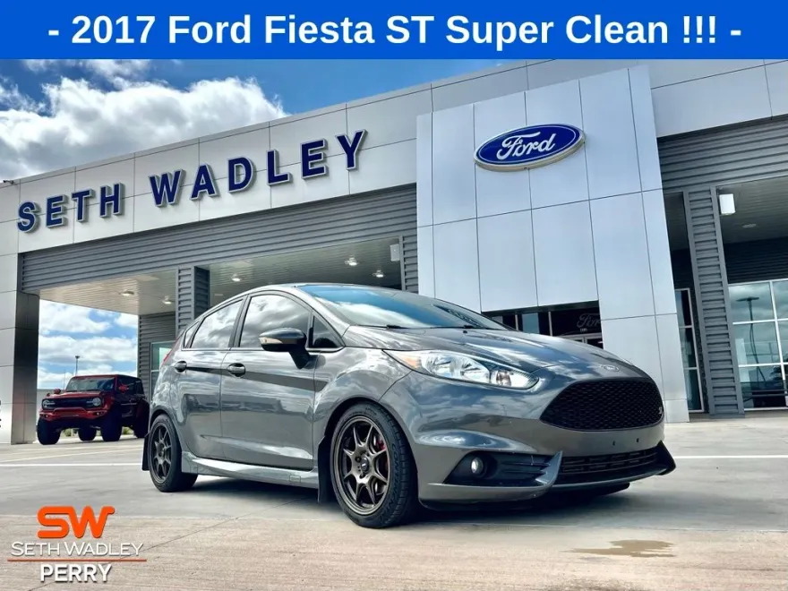 2017 Ford Fiesta ST photo 1