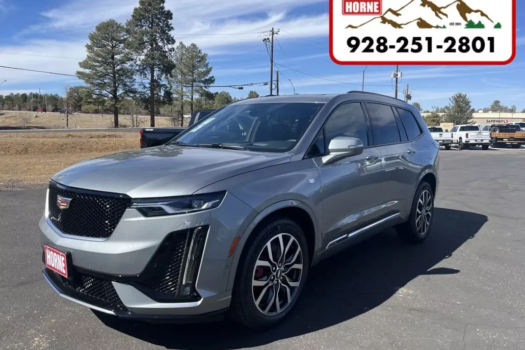 2025 Cadillac XT6 Sport photo 1